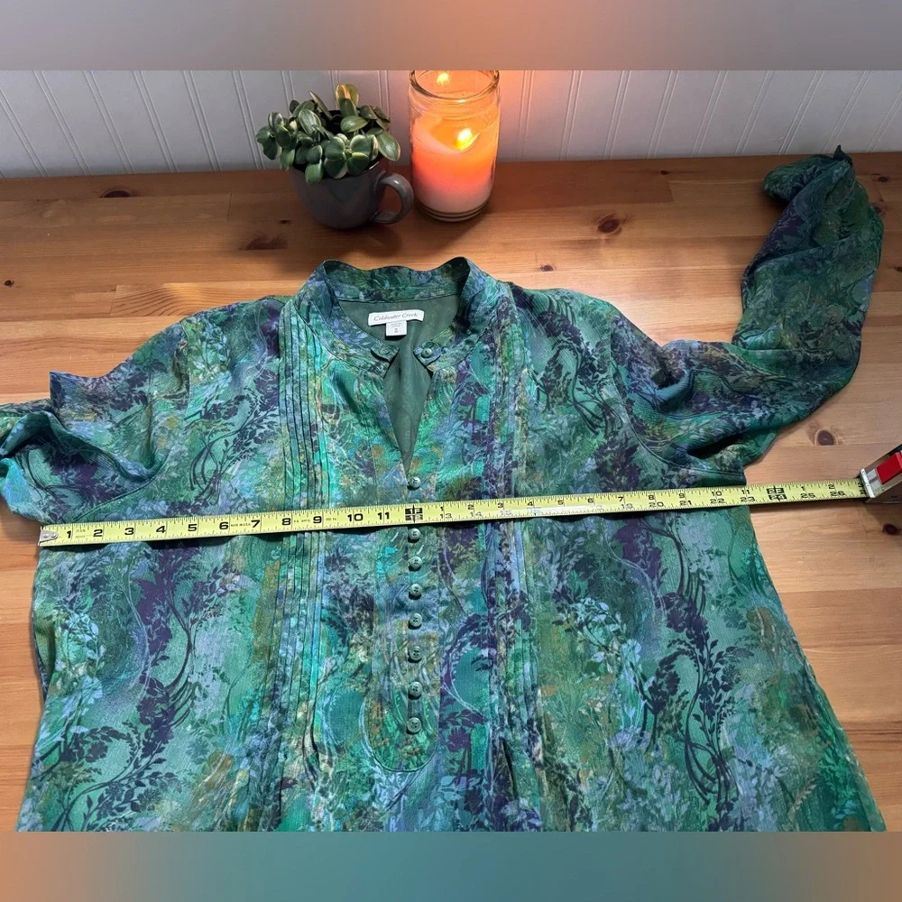 Coldwater Creek Green & Teal Floral Pintuck Button Blouse - Picture 5 of 8